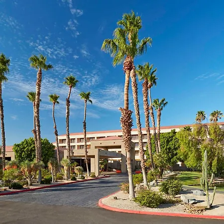 Doubletree By Hilton Golf Resort Palm Springs